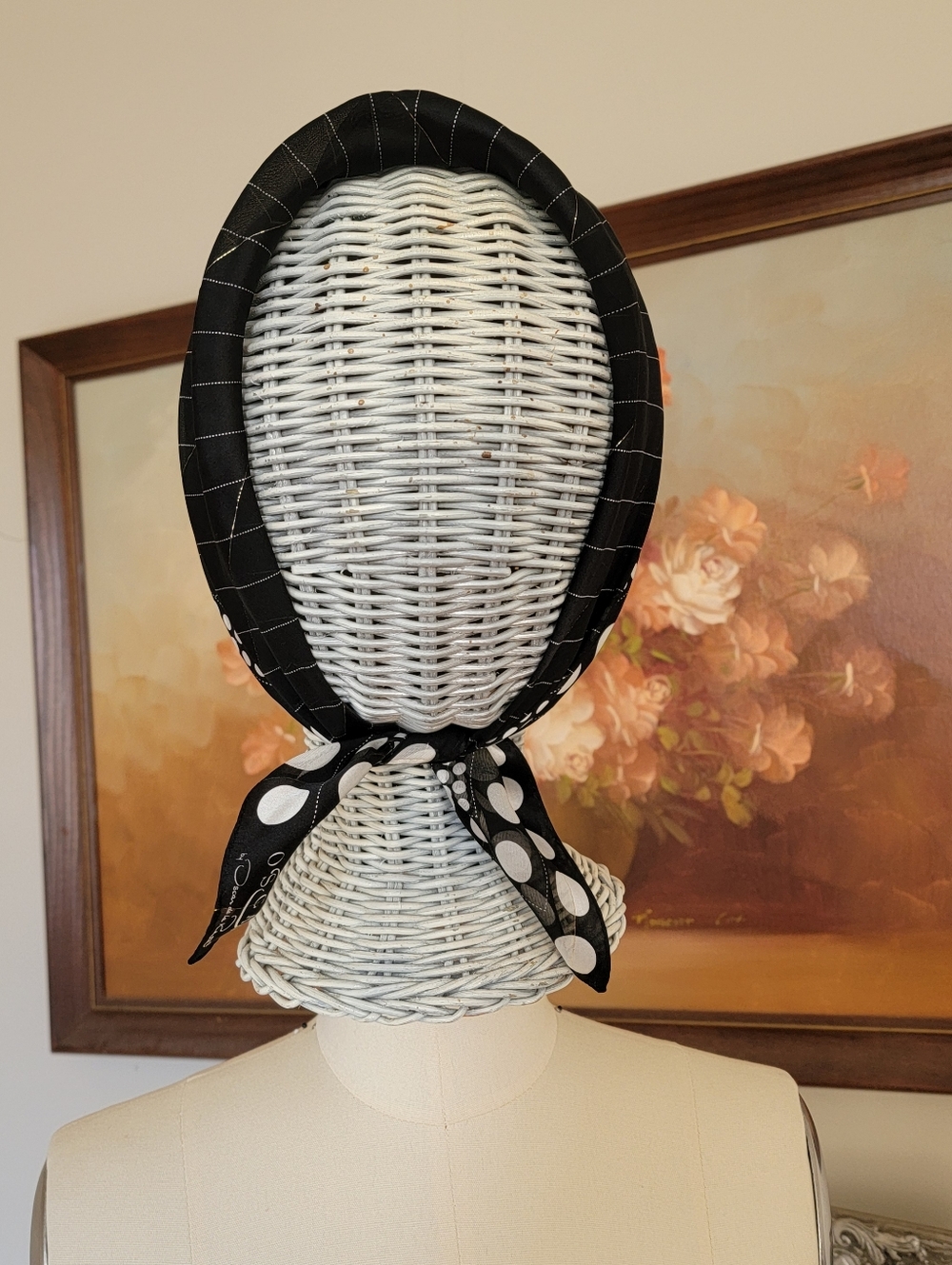 Deadstock Vintage Oscar de la Renta Black Retro Dots Silk Scarf Head Wrap NWT - Picture 2 of 11